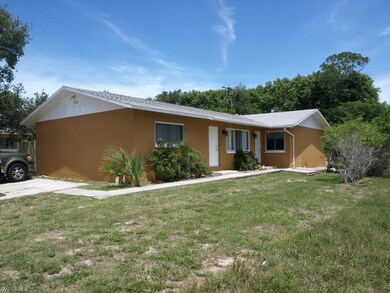 1103 Highlands Dr, Naples, FL 34103 - photo 2