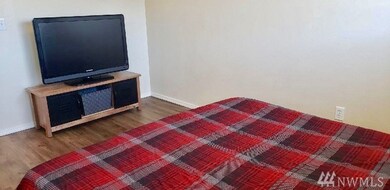 316 S Jarvis Ave, East Wenatchee, WA 98802 - photo 2