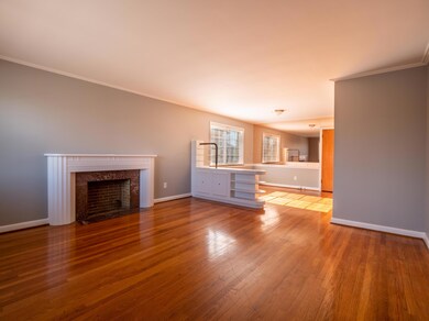 1611 Grandview Ave unit B, Columbus, OH 43212 - photo 2