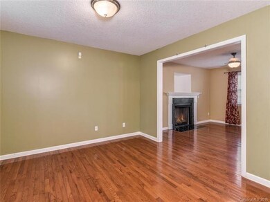 119 Forest Lake Dr, Asheville, NC 28803 - photo 6