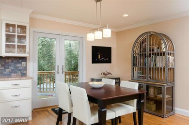 12211 Lake James Dr, Herndon, VA 20171 - photo 6