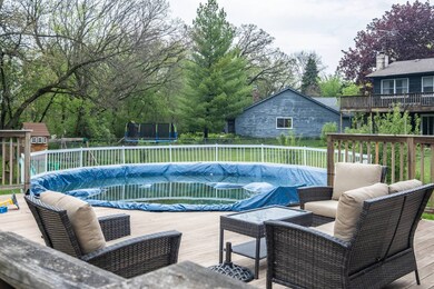 902 Scott St, Algonquin, IL 60102 - photo 4