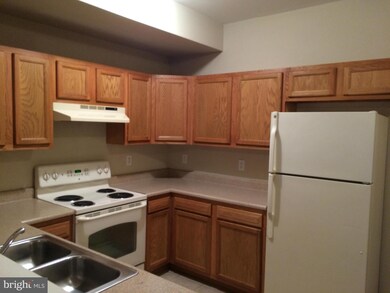 730 Bassett Dr unit 1B, Chambersburg, PA 17201 - photo 5