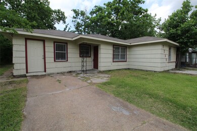 7249 Boggess Rd, Houston, TX 77016 - photo 4