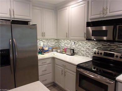 1935 Eastchester Dr, High Point, NC 27265 - photo 7