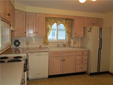 Kitchen. all  applianced kitchen with updated wood