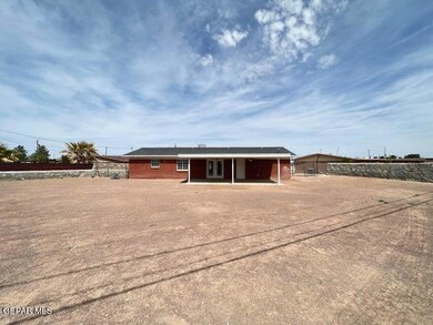 14796 Acra Ct, Horizon City, TX 79928 - photo 4