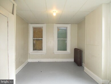 1424 S 23rd St, Philadelphia, PA 19146 - photo 4