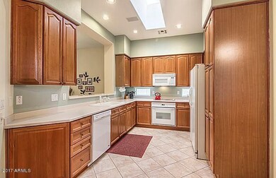 526 E Krista Way, Tempe, AZ 85284 - photo 6