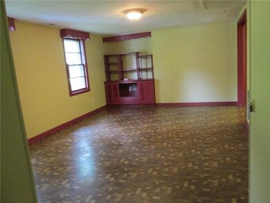 Another angle of the large Den with built ins