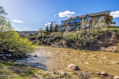 705 Nogal Rd-002-039-Exterior-MLS_Size