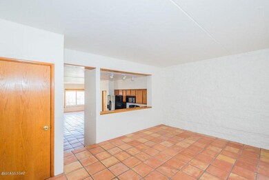 Condo 8