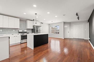 1614 Golden Oak Dr, Crown Point, IN 46307 - photo 4