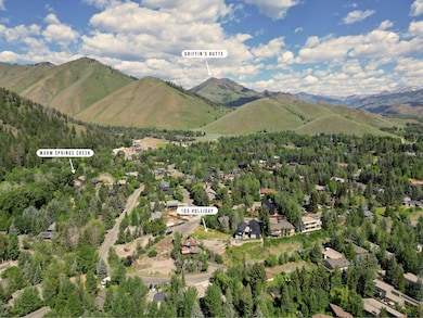 105 Holliday Ln, Ketchum, ID 83340 - photo 6