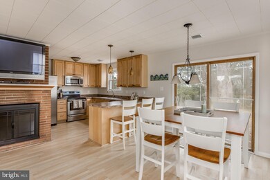 1110 Murray Dr, Edgewater, MD 21037 - photo 3