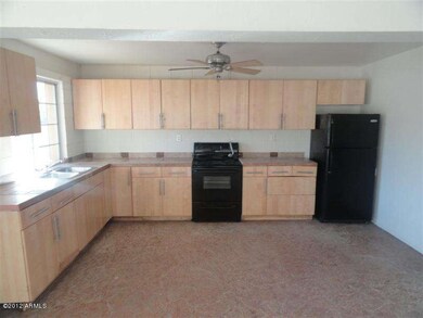 Kitchen1