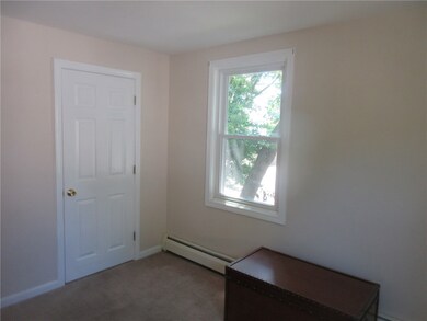 41 Bolton St unit 1 St Floor, Cranston, RI 02920 - photo 7