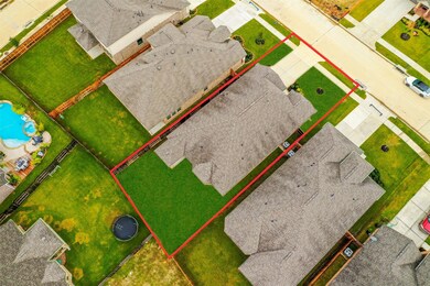 19215 Red Cascade Ct, Tomball, TX 77377 - photo 4