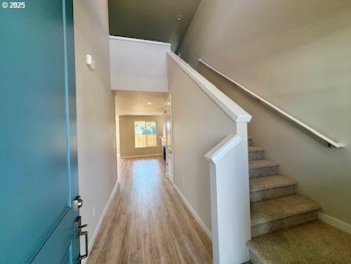 333 W 17th St, Lafayette, OR 97127 - photo 2