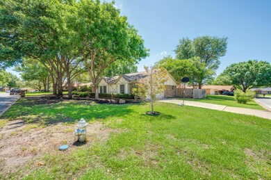 2065 Normandy Dr, Hurst, TX 76054 - photo 3