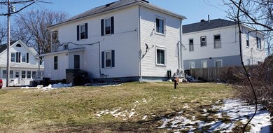 9 Reynolds St, Worcester, MA 01606 - photo 2