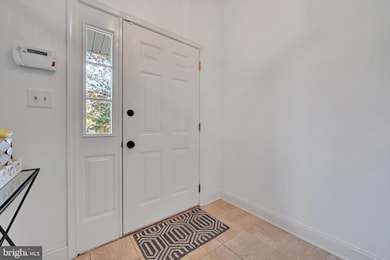 106 Brookside Dr unit 123, Downingtown, PA 19335 - photo 3