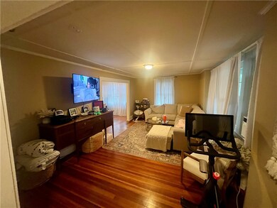 26 Bedlow Ave unit 2, Newport, RI 02840 - photo 7