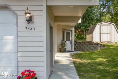 02-Exterior Front-4390