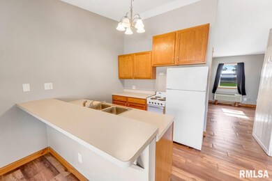 103 E 2nd St unit W, Glasford, IL 61533 - photo 7