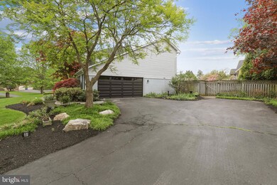 11720 Le Havre Dr, Potomac, MD 20854 - photo 5