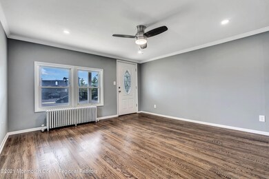 APT. 1 - LIVING ROOM