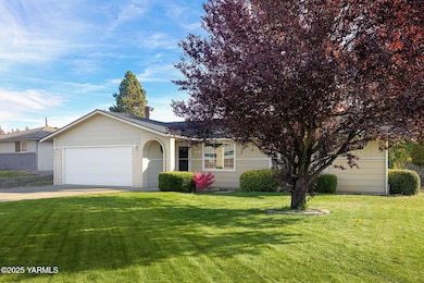 Hyde_251023_81ave_Yakima_01