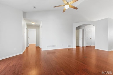 12 Quiet Meadow Ct, Saint Peters, MO 63376 - photo 3