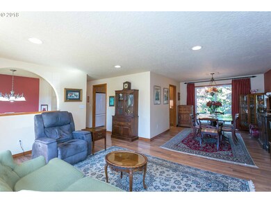 Living Room/Dining Room