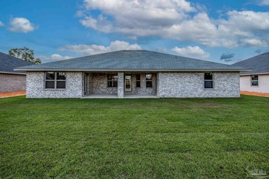 5146 Emmaline Ln, Milton, FL 32570 - photo 4