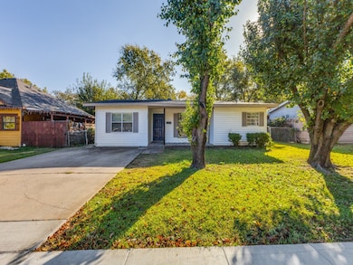 126 Fielding Dr, Mesquite, TX 75149 - photo 2