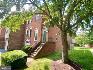 1501 Templeton Place, Rockville, MD 20852 - photo 2