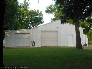 209 S Border St, Prairie Grove, AR 72753 - photo 4