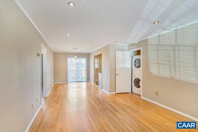 165 Hessian Hills Way unit 2, Charlottesville, VA 22901 - photo 2