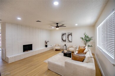 233 Pecos Way, Las Vegas, NV 89121 - photo 5