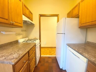 404 Meridian St unit 3, Boston, MA 02128 - photo 3