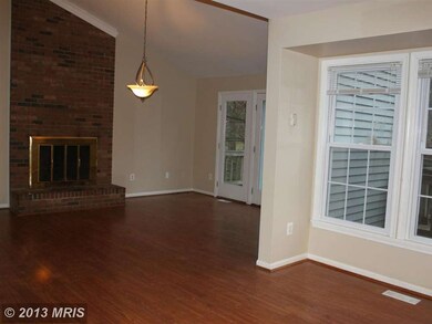 4698 Abbott Ct, Woodbridge, VA 22193 - photo 5