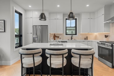 106 Moore St unit 8, Boston, MA 02128 - photo 4