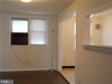 564 S 3rd St, Darby, PA 19023 - photo 5