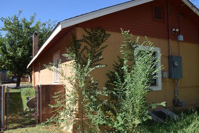 618 W Elm St, Winslow, AZ 86047 - photo 6