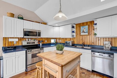 128 Henry St, Uxbridge, MA 01569 - photo 7