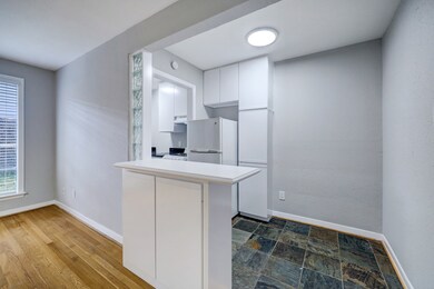 2023 Huldy St unit 2, Houston, TX 77019 - photo 5