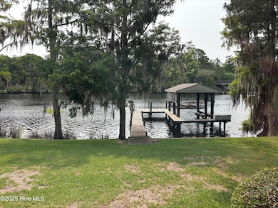 1608 Brices Creek Rd, New Bern, NC 28562 - photo 2