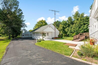 5-web-or-mls-14057-e-broad-st