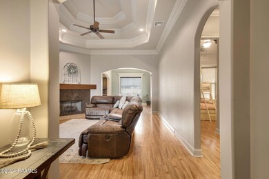 3-web-or-mls-205 Bayou Parc Dr-3